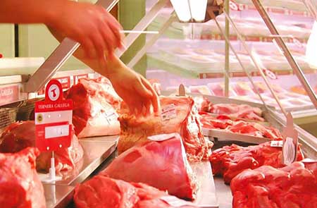Piden que el Etiquetado de la Carne de Vacuno en Argentina Especifique el Sistema de Cría del Ganado