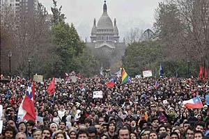 Federación de Colegios Profesionales Universitarios de Chile, Adhiere a las demandas del Movimiento Estudiantil