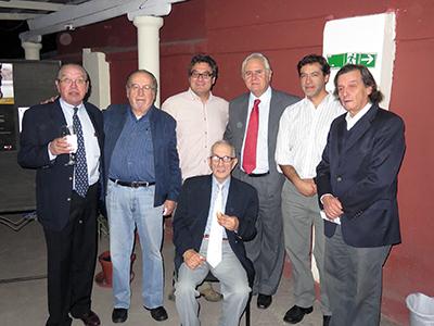 Una Huella Indeleble en la Historia de la Medicina Veterinaria Chilena