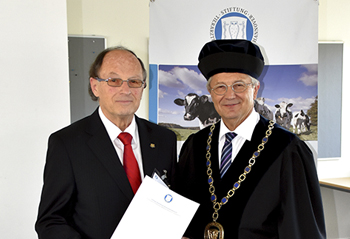 Dr. Norberto Butendieck Burattini en la Universidad de Medicina Veterinaria de Hannover