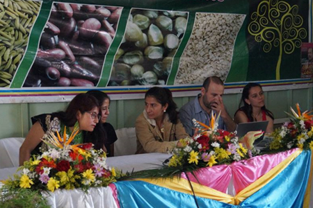 Con la presentación y exposición de dos Médicos Veterinarios Chilenos, se realizó el “I Congreso Internacional de Jóvenes Innovadores del sector Agropecuario” en Nicaragua