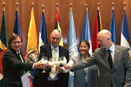 Chile Firma Declaración de Rotterdam para Potenciar la Sostenibilidad del Sector Lácteo