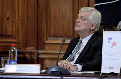 Heinrich Von Baer, Presidente Fundación Chile Descentralizado: 